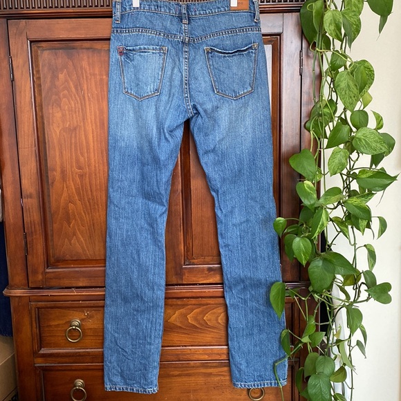 Urban Outfitters BDG mid rise slim straight jeans distressed - Picture 2 of 15